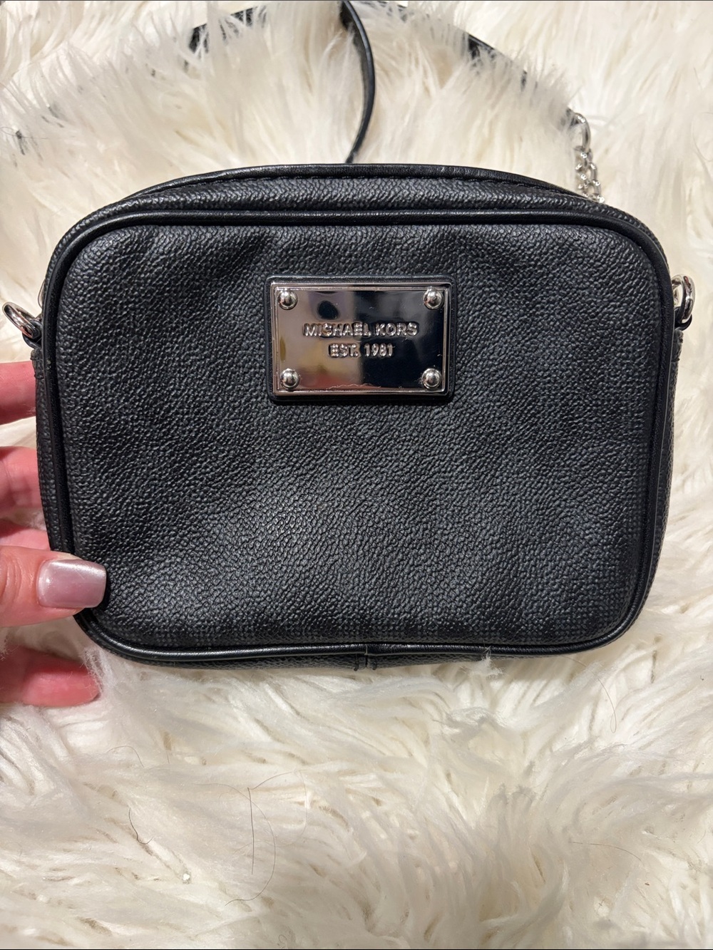Michael Kors Black Leather Crossbody - Picture 3 of 17